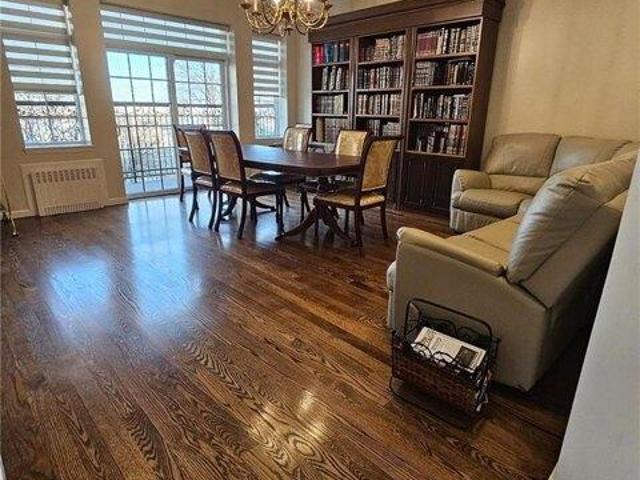 Condo for sale in Arverne, New York