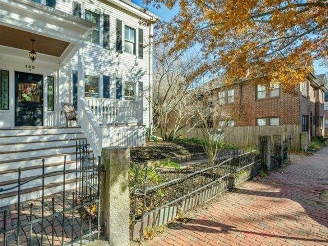 Condo for sale in Cambridge, Massachusetts