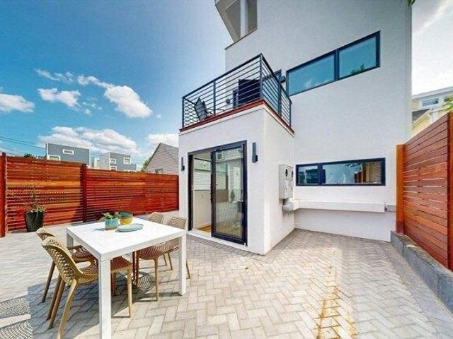 Condo for sale in Cambridge, Massachusetts