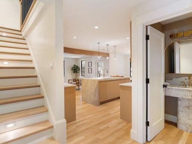 Condo for sale in Cambridge, Massachusetts