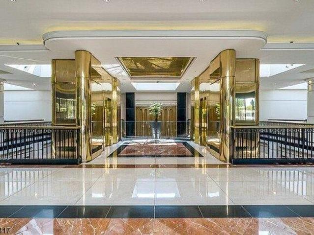 Condo for sale in Carlstadt, New Jersey