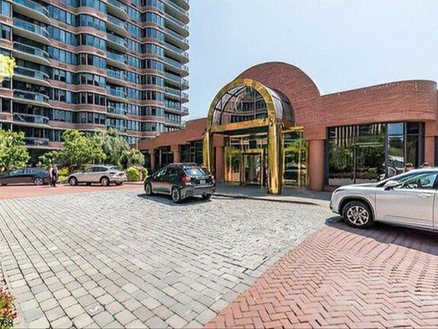 Condo for sale in Carlstadt, Bergen County