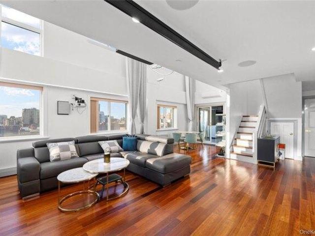 Condo for sale in Queens, Arverne