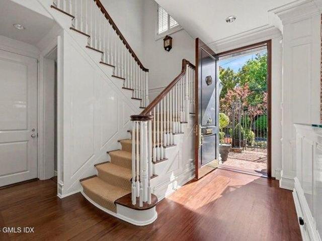 Condo for sale in Greenwich, Connecticut