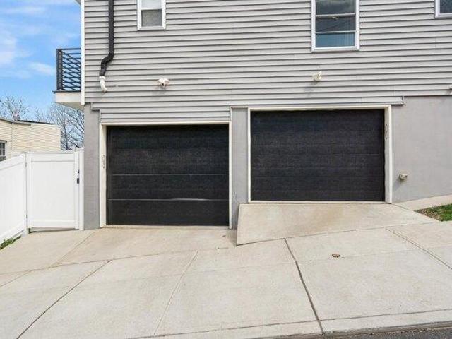 Condo for sale in Hudson, New Jersey