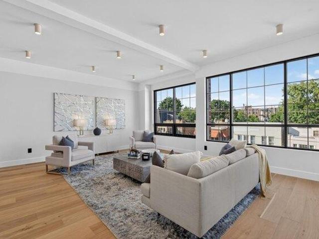 Condo for sale in Hudson, New Jersey