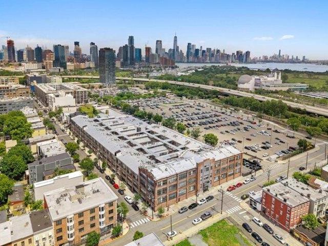 Condo for sale in Hudson, New Jersey
