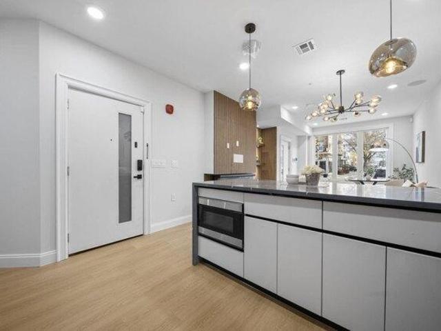 Condo for sale in Hudson, New Jersey