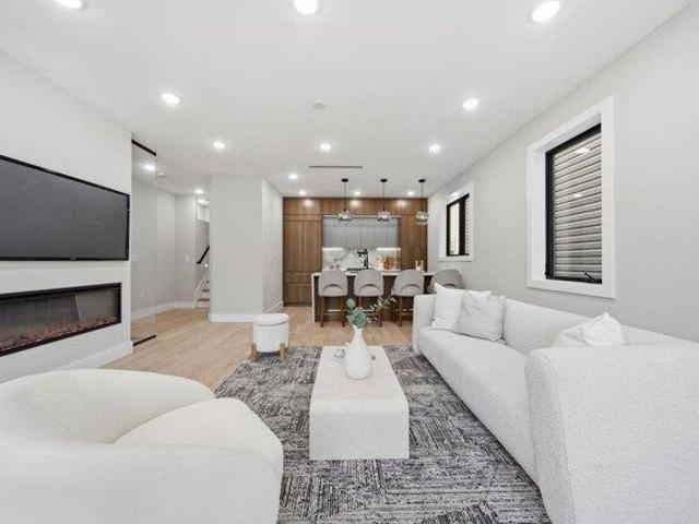 Condo for sale in Hudson, New Jersey