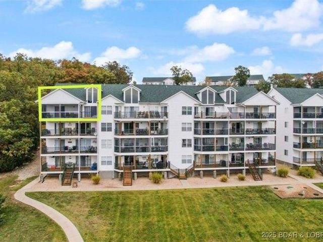 Condo for sale in Kaiser, Missouri