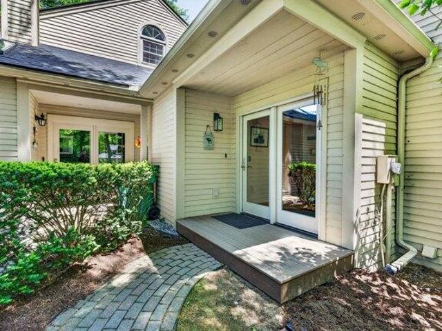 Condo for sale in New Hampshire