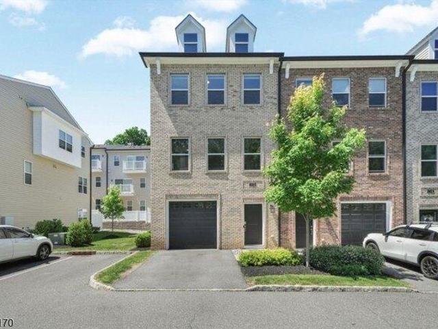 Condo for sale in Passaic, New Jersey