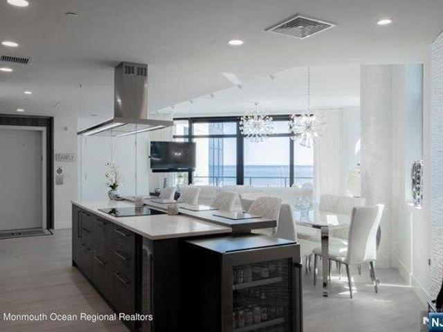 Condo for sale in Monmouth, New Jersey