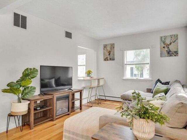 Condo for sale in Melrose, Massachusetts