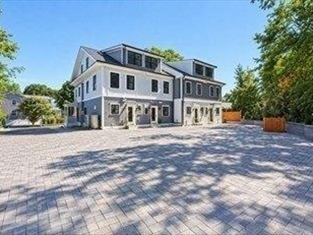 Condo for sale in Melrose, Middlesex County