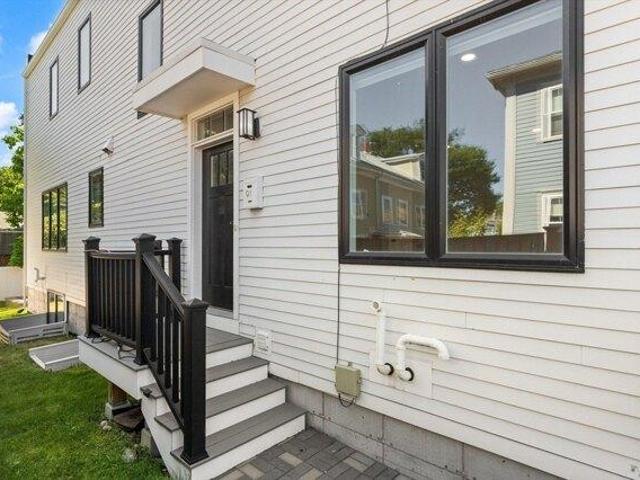Condo for sale in Auburndale, Massachusetts