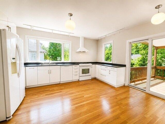 Condo for sale in Auburndale, Massachusetts