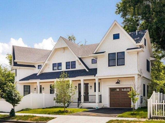 Condo for sale in Auburndale, Massachusetts
