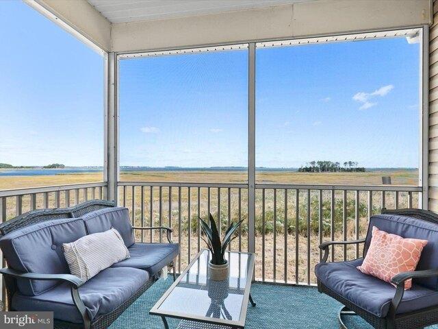 Condo for sale in Delaware