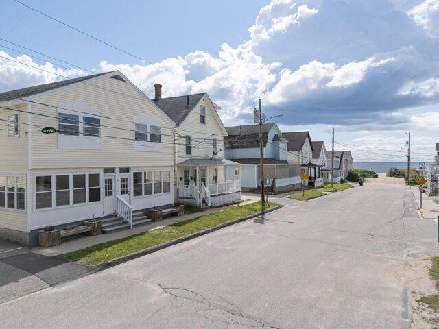 Condo for sale in Maine
