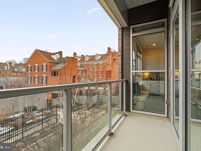 Condo for sale in Philadelphia, Pennsylvania