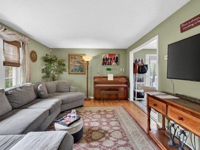 Condo for sale in Plainville, Massachusetts