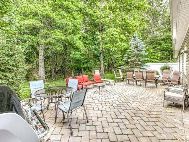 Condo for sale in Rockland, New York
