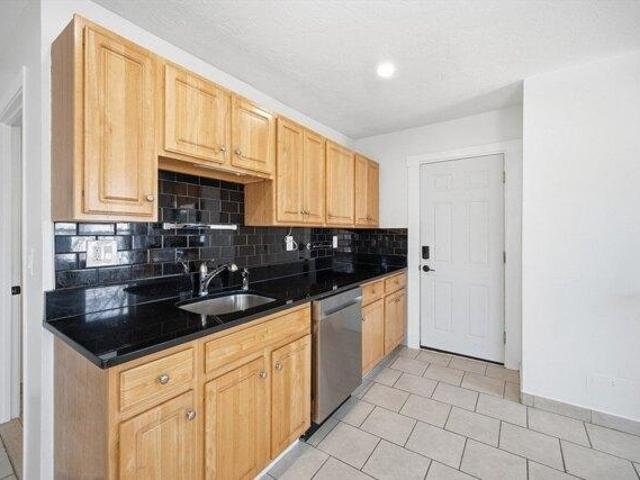 Condo for sale in Quincy, Massachusetts