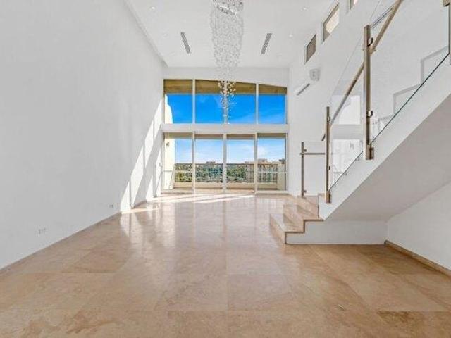 Condo for sale in San Juan