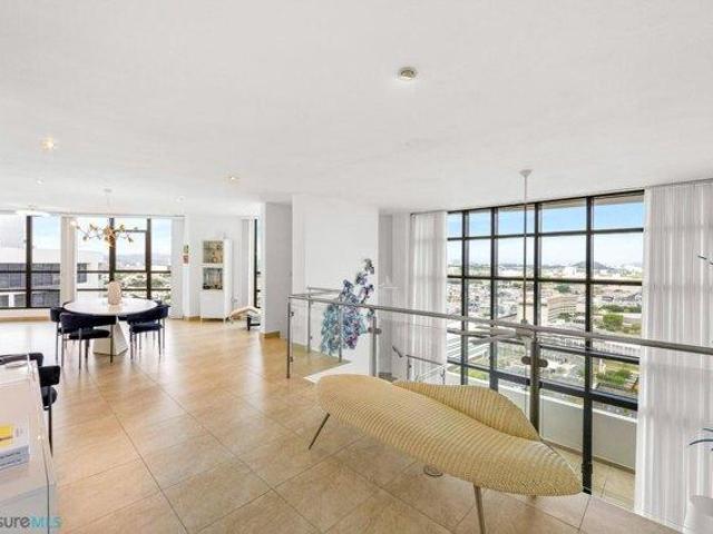 Condo for sale in San Juan