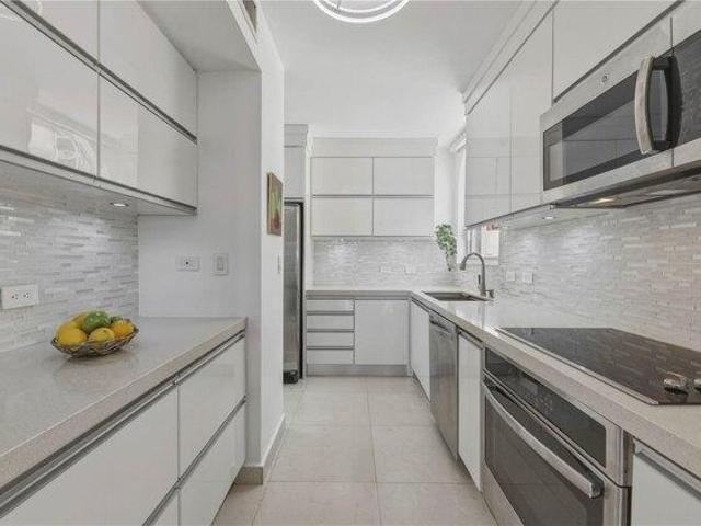 Condo for sale in San Juan