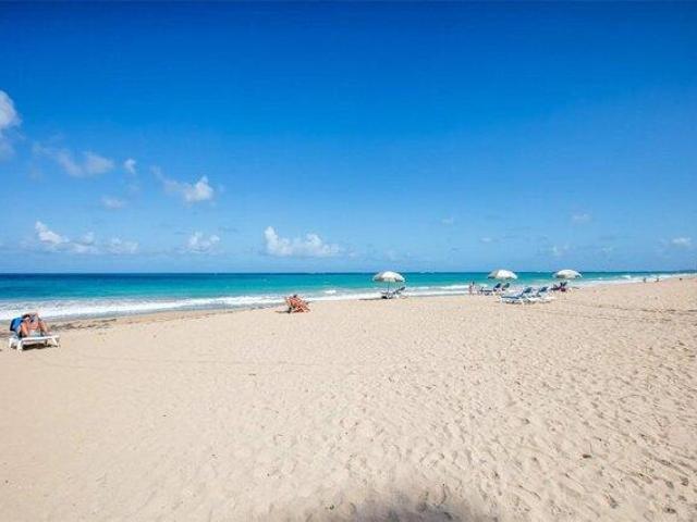 Condo for sale in San Juan