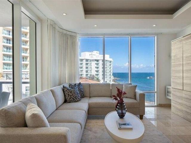 Condo for sale in San Juan