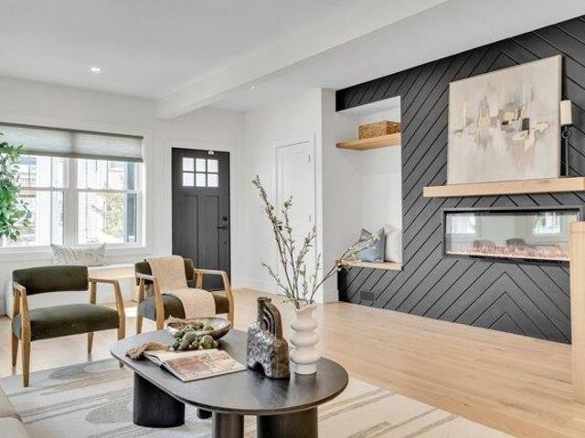 Condo for sale in West Somerville, Somerville