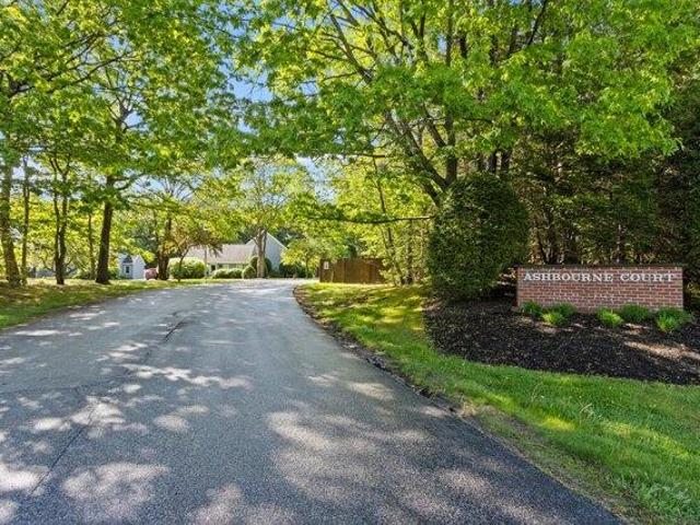 Condo for sale in Cape Elizabeth, Maine
