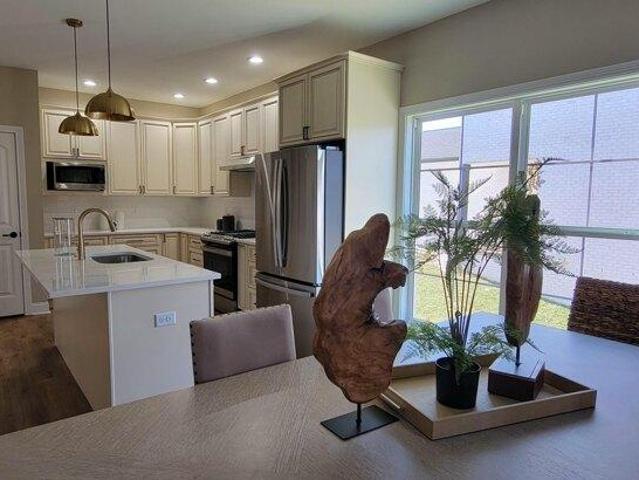 Condo for sale in Versailles, Kentucky