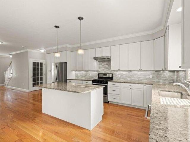 Condo for sale in Waltham, Massachusetts