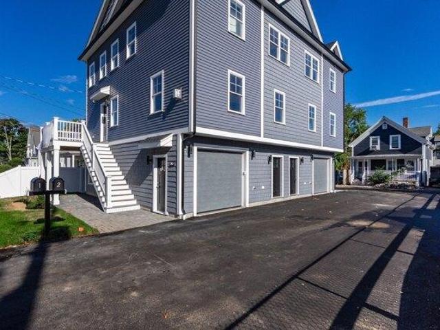 Condo for sale in South Side, Waltham