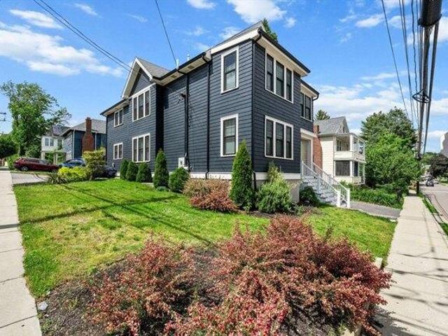 Condo for sale in Watertown, Massachusetts