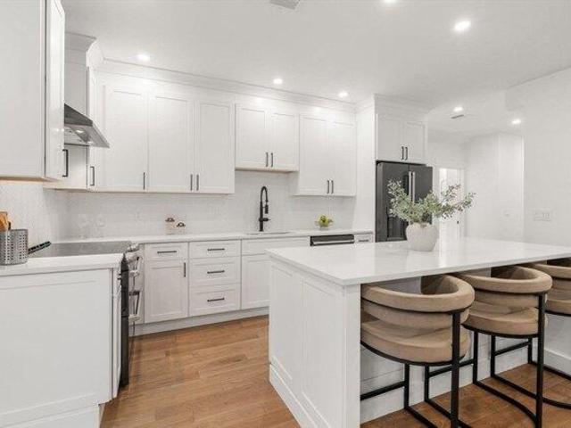 Condo for sale in Watertown, Massachusetts