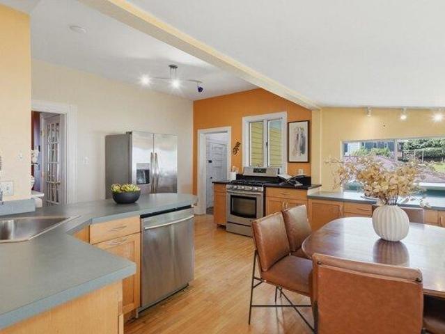 Condo for sale in Watertown, Massachusetts