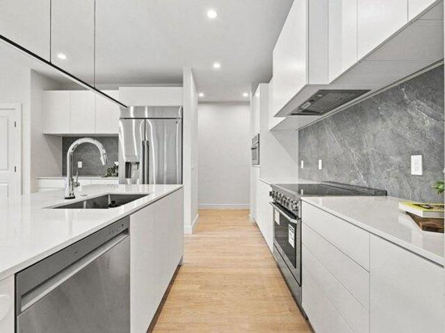 Condo for sale in Belmont, Middlesex County