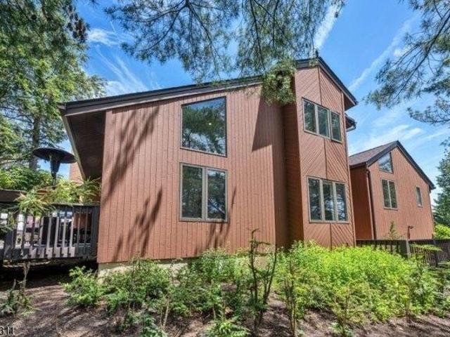 Condo for sale in West Orange, New Jersey
