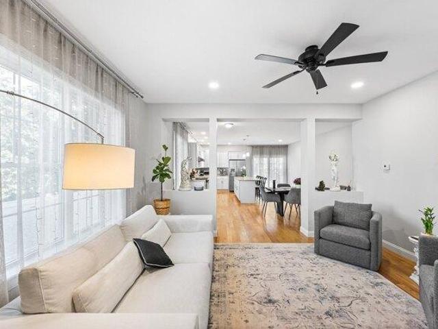 Condo for sale in Woburn Highlands, Woburn