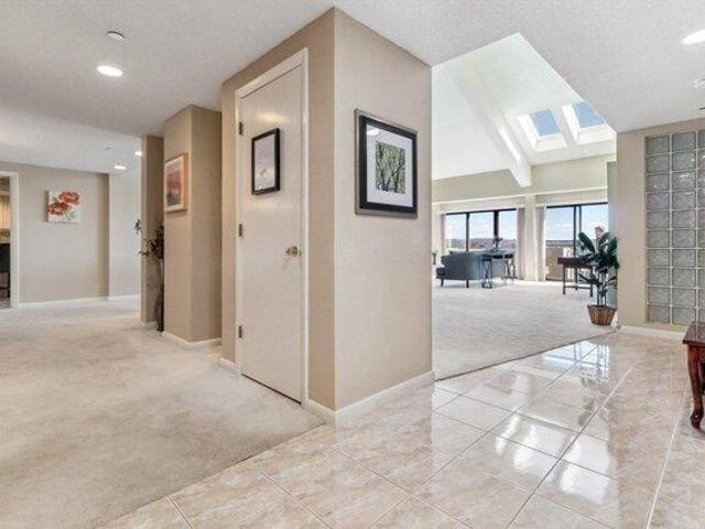 Condo for sale in Worcester, Massachusetts
