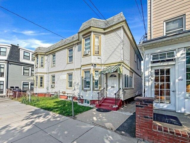 Condo for sale in Boston, Massachusetts