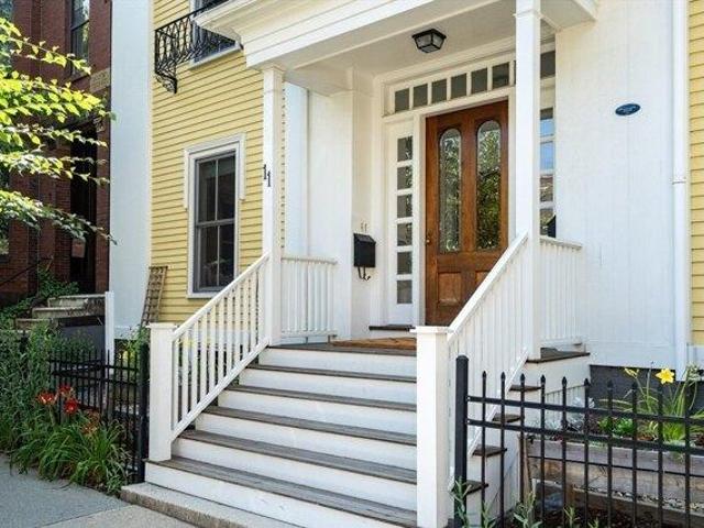 Condo for sale in Cambridge, Massachusetts