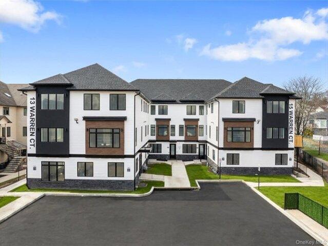 Condo for sale in Rockland, New York