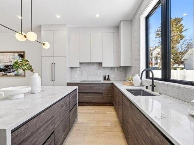 Condo for sale in Auburndale, Massachusetts