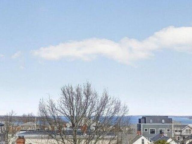 Condo for sale in Peaks Island, Maine